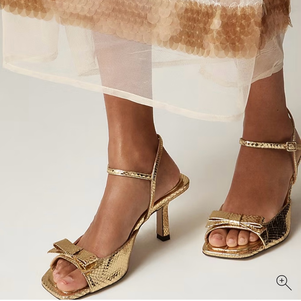 J. Crew Spanish Leather Gold Bow Heels 6.5